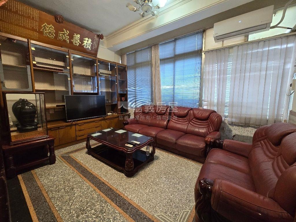 府前街黃金店鋪房屋室內格局與周邊環境