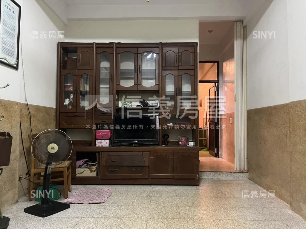 南郭活路美屋房屋室內格局與周邊環境
