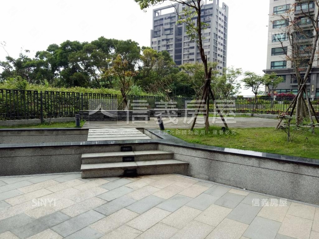 公園敦品清新美妝三房房屋室內格局與周邊環境