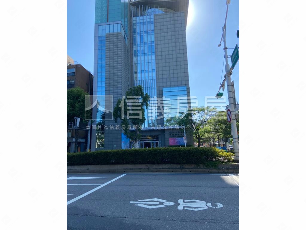 台灣大學金店面房屋室內格局與周邊環境