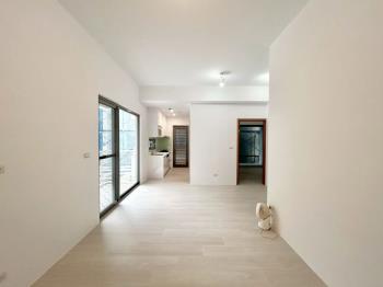 雲峰２Ｂ三房邊間美屋