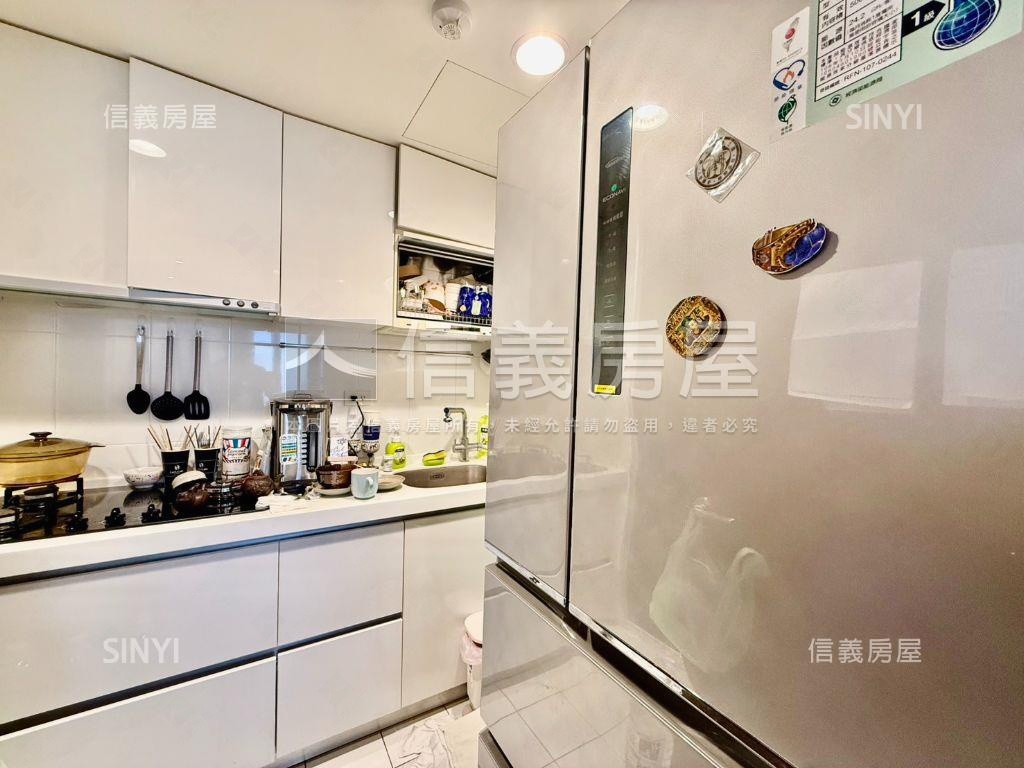 海洋都心ＩＩ‧朝南‧雙景房屋室內格局與周邊環境