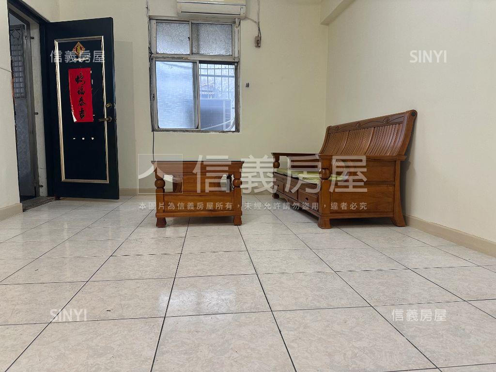 新埔＊幸福邊間獨戶大房屋室內格局與周邊環境