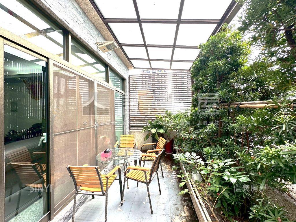 酷１１期大面寬雙店面房屋室內格局與周邊環境