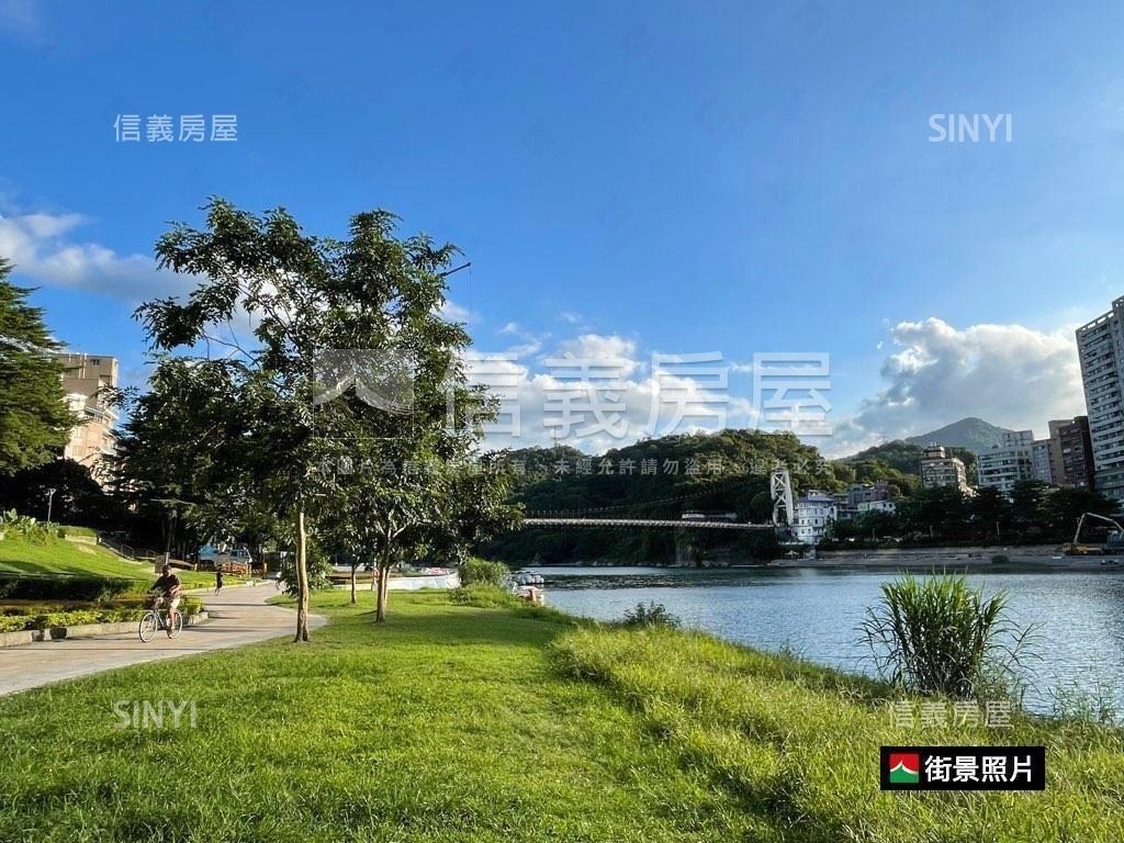 新店碧潭黃金店面房屋室內格局與周邊環境