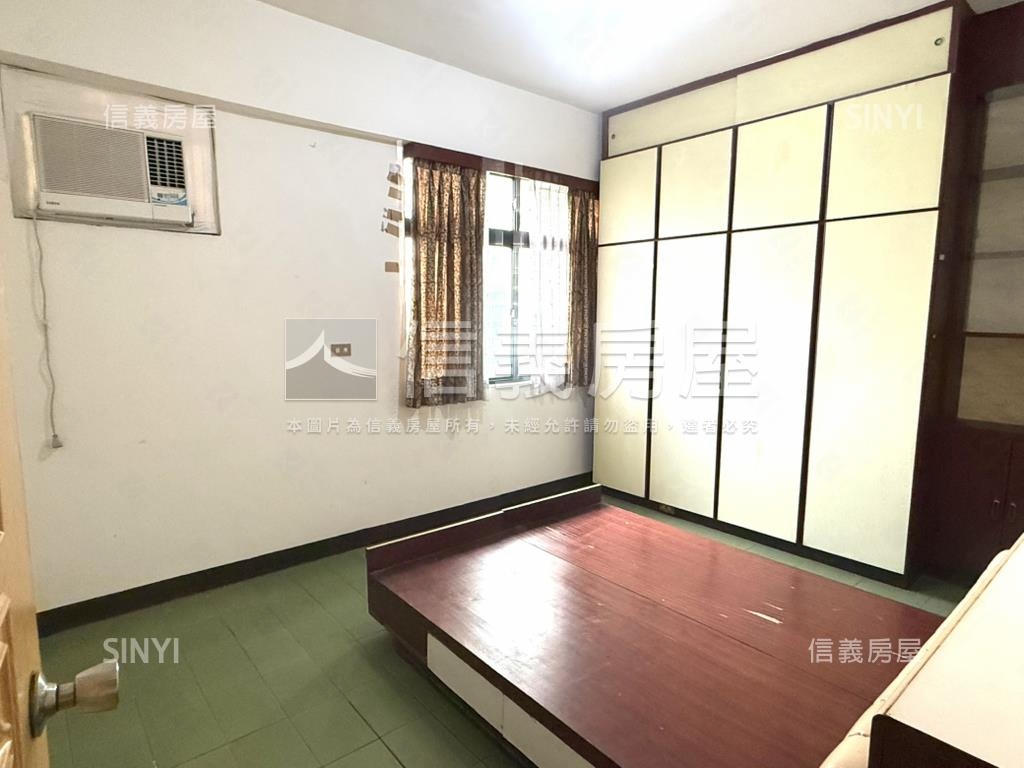 市府文教正三房房屋室內格局與周邊環境