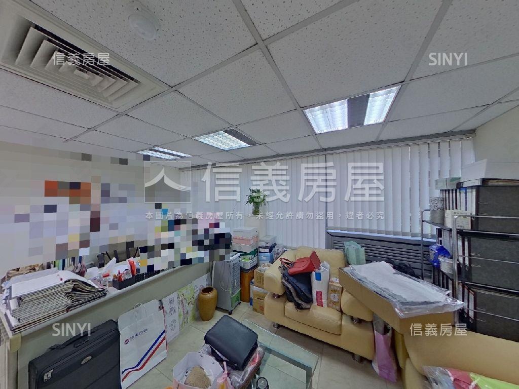 信義區基隆路純辦附車位房屋室內格局與周邊環境