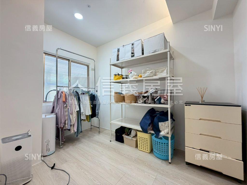 都市特區邊間兩房車位房屋室內格局與周邊環境