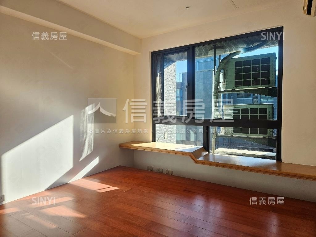 藍海帝國高樓視野三房房屋室內格局與周邊環境