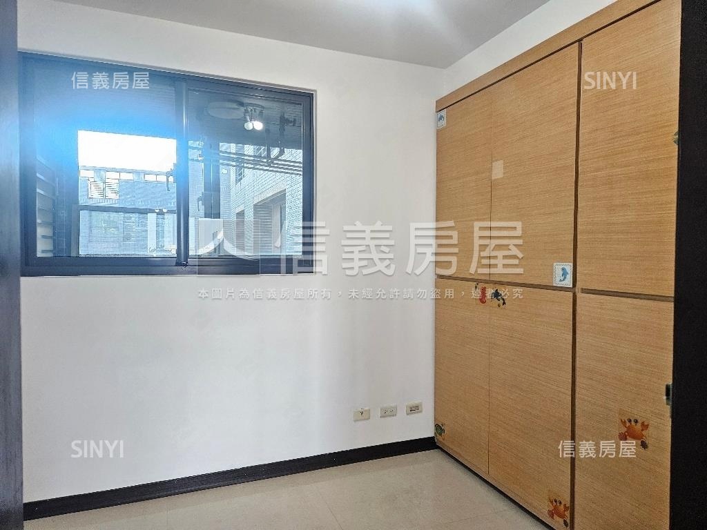 藍海帝國高樓視野三房房屋室內格局與周邊環境