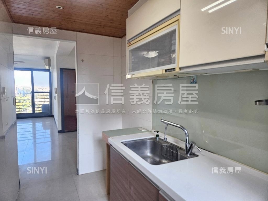 藍海帝國高樓視野三房房屋室內格局與周邊環境