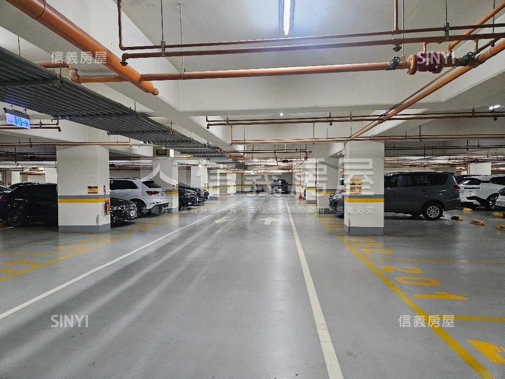 藍海帝國高樓視野三房房屋室內格局與周邊環境