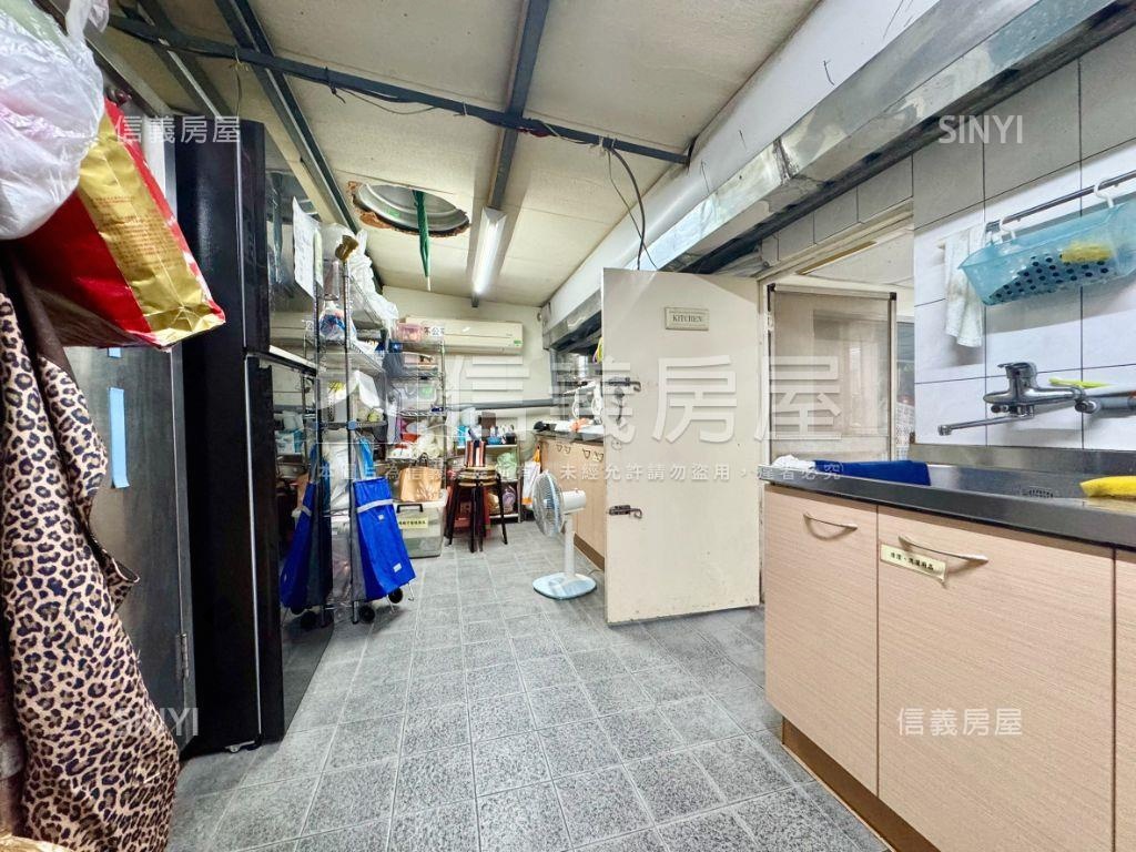★精選★平等街一樓公寓房屋室內格局與周邊環境
