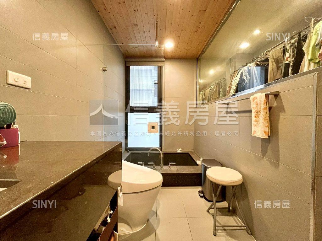家樂福玄泰美大三房雙車位房屋室內格局與周邊環境