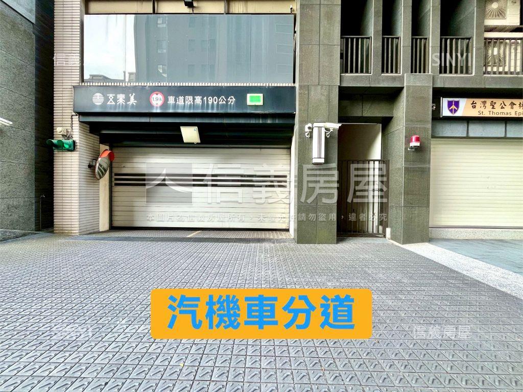 家樂福玄泰美大三房雙車位房屋室內格局與周邊環境