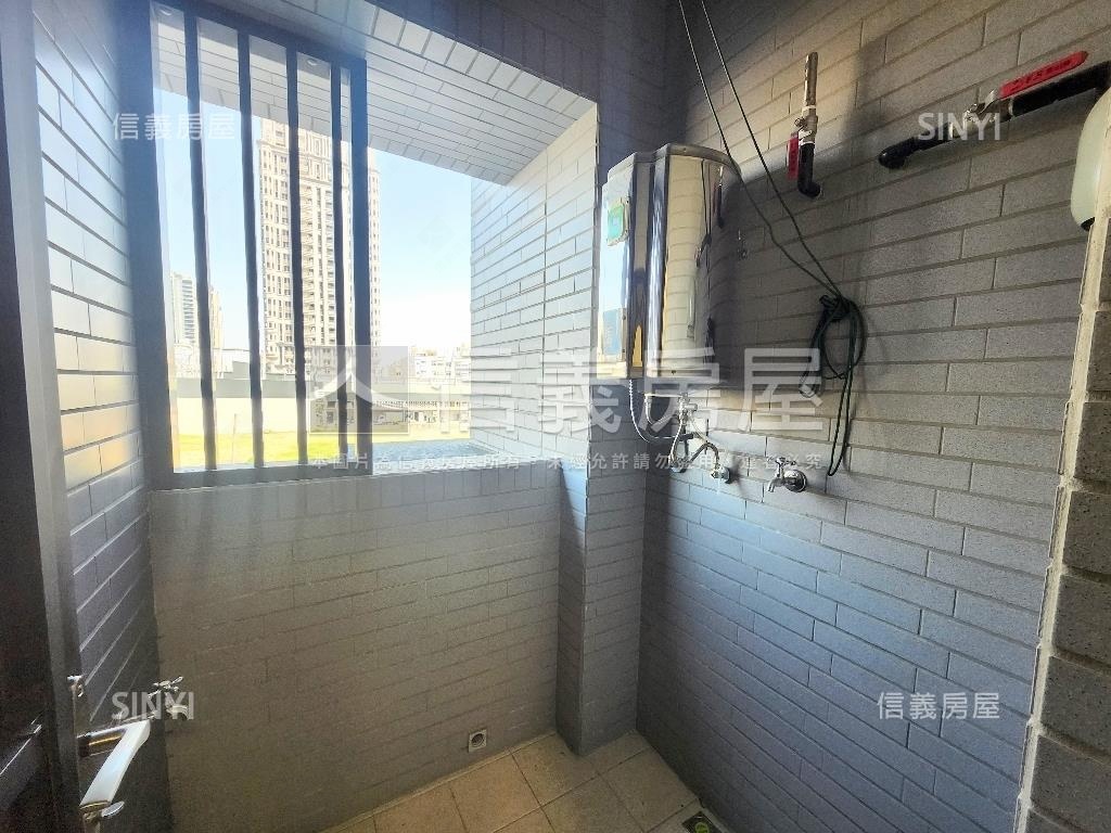 市政雅致光采平車好宅房屋室內格局與周邊環境