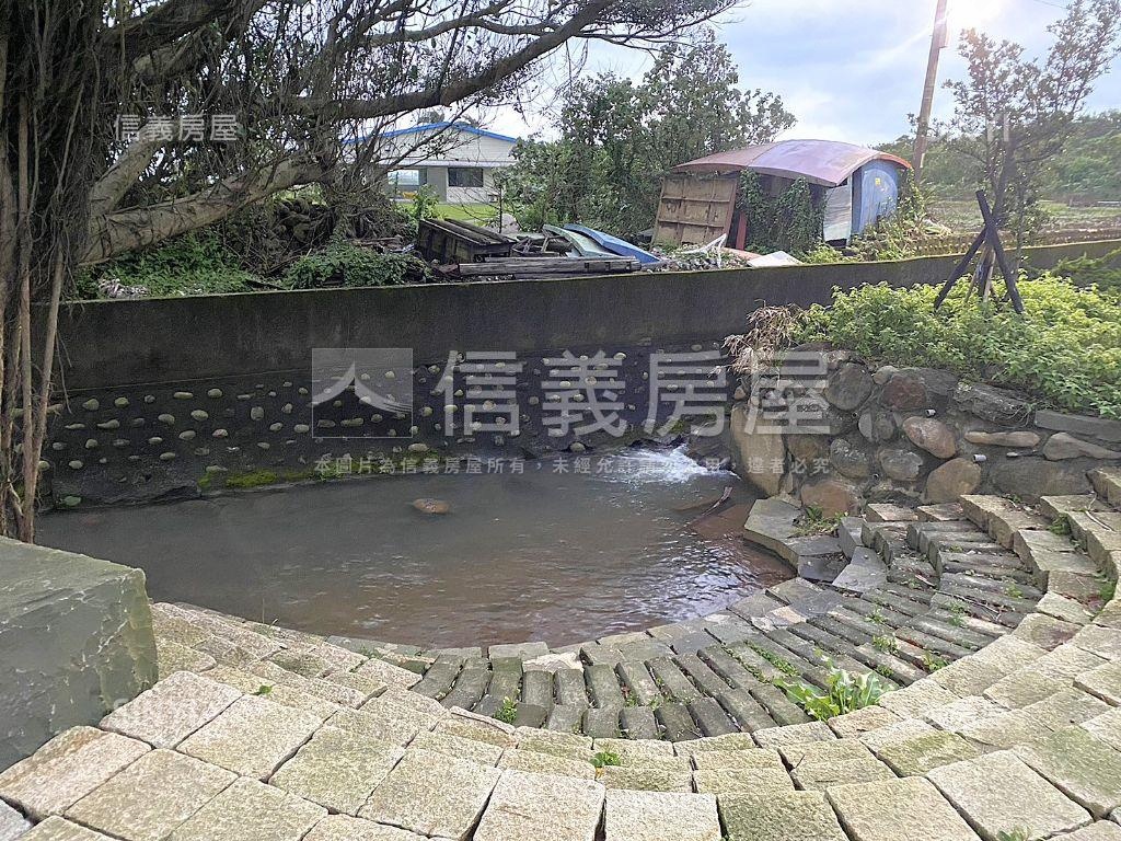 ㊣三芝百坪臨路大土地房屋室內格局與周邊環境