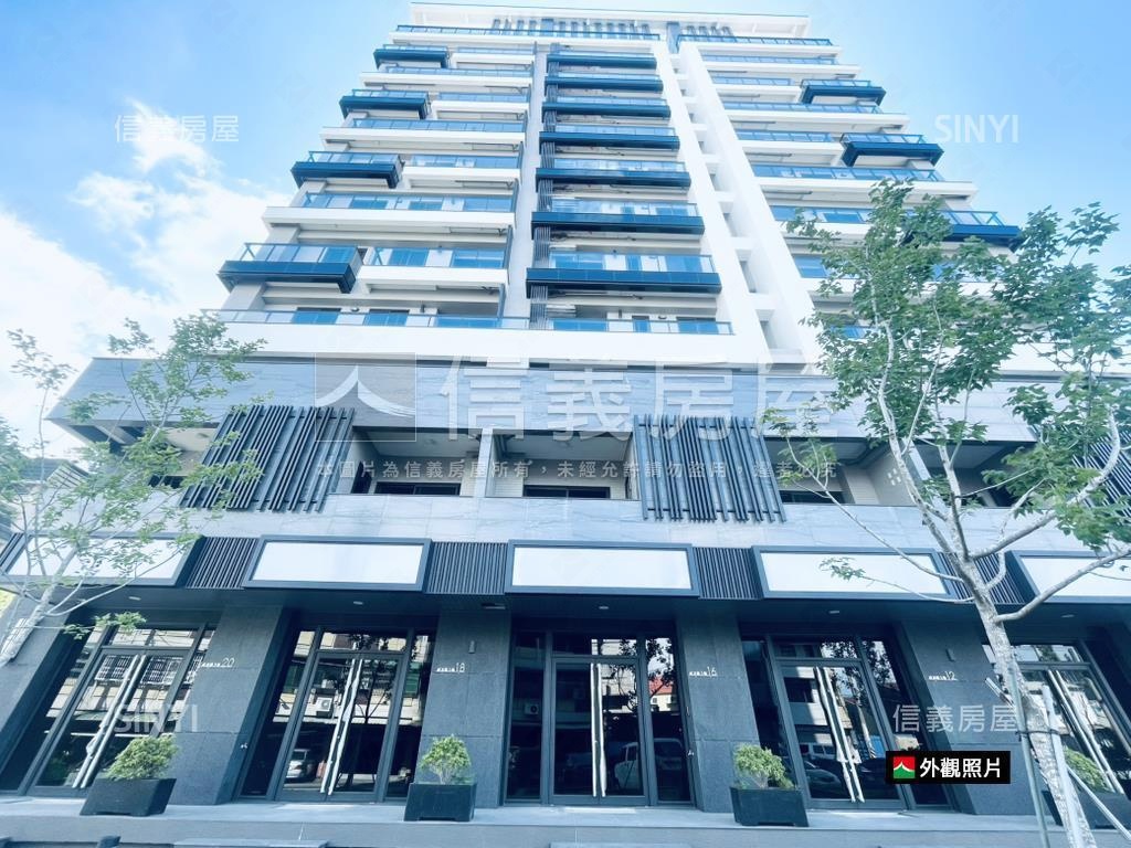 上禾２挑高店面房屋室內格局與周邊環境