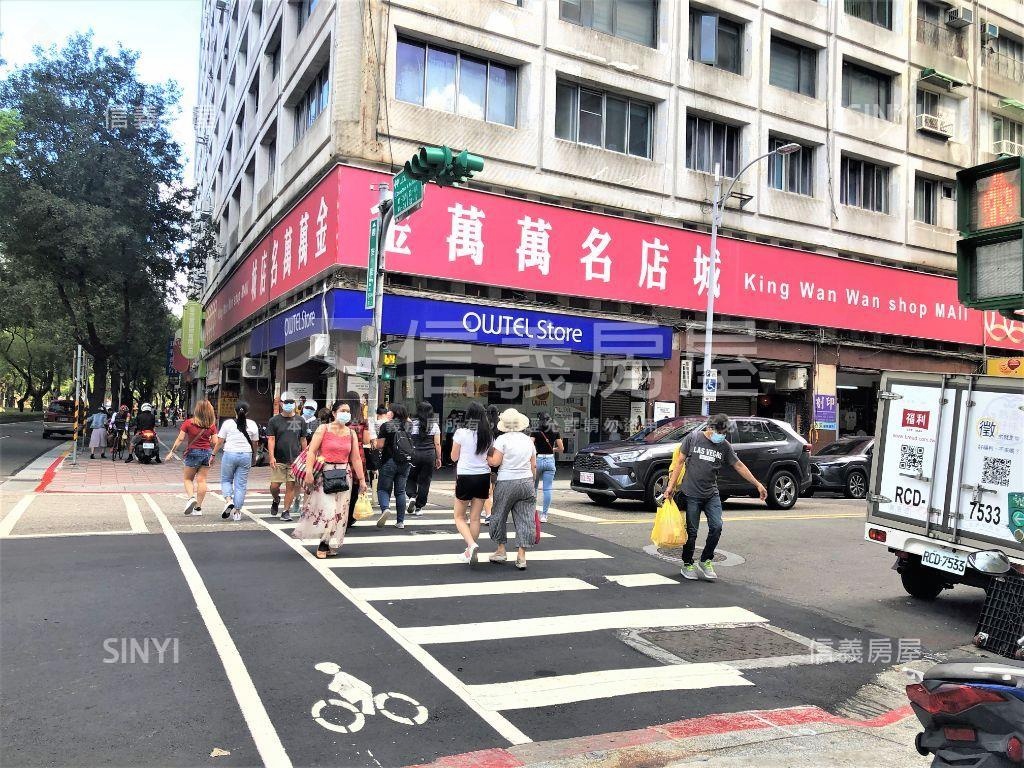 農安街中山北稀有商場房屋室內格局與周邊環境