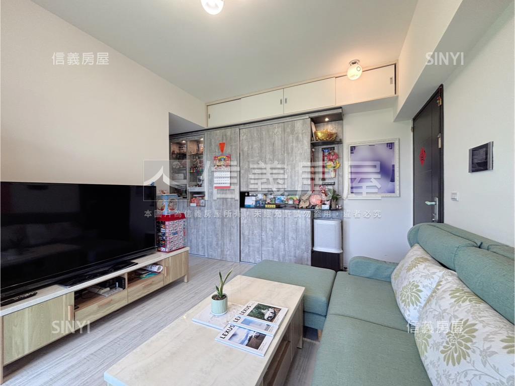 新潤海灣景觀３房車位房屋室內格局與周邊環境