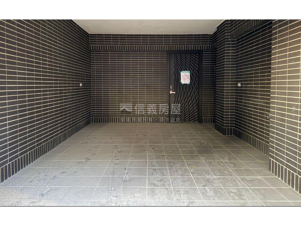 新北近捷運站全新電梯透天房屋室內格局與周邊環境