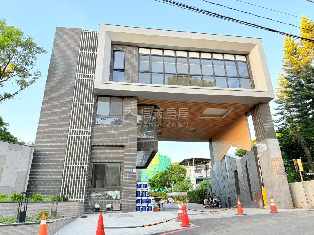 新北近捷運站全新電梯透天房屋室內格局與周邊環境