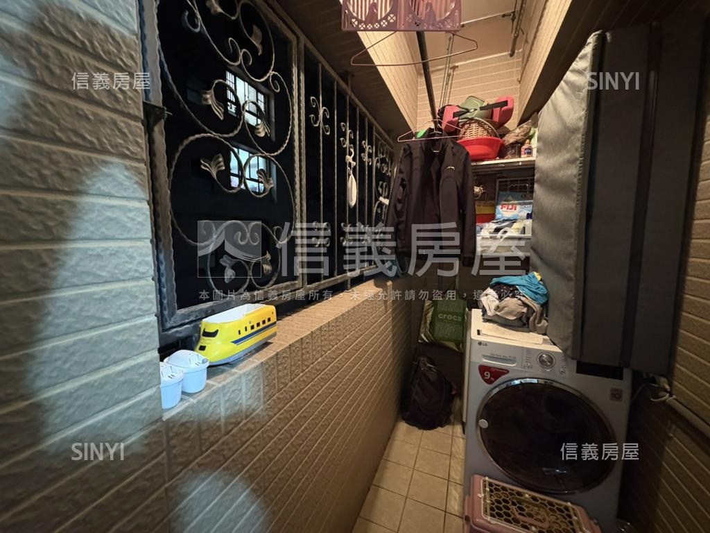 大竹Ａ＋兩房平面車位房屋室內格局與周邊環境