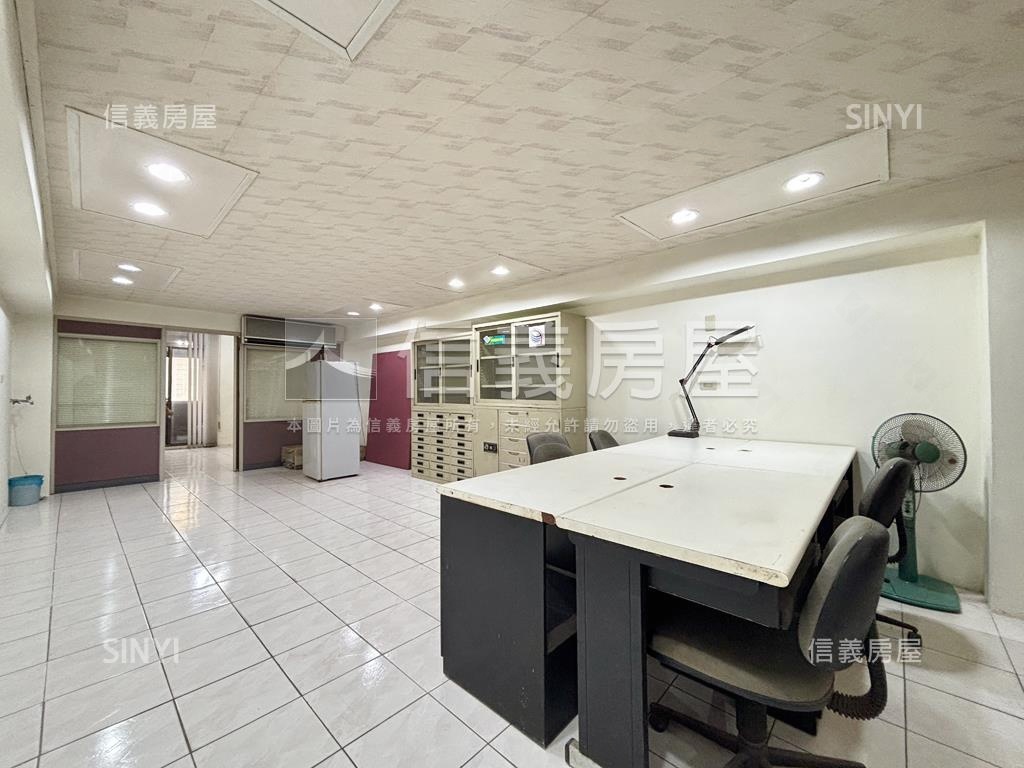 中西區精華地段商辦房屋室內格局與周邊環境