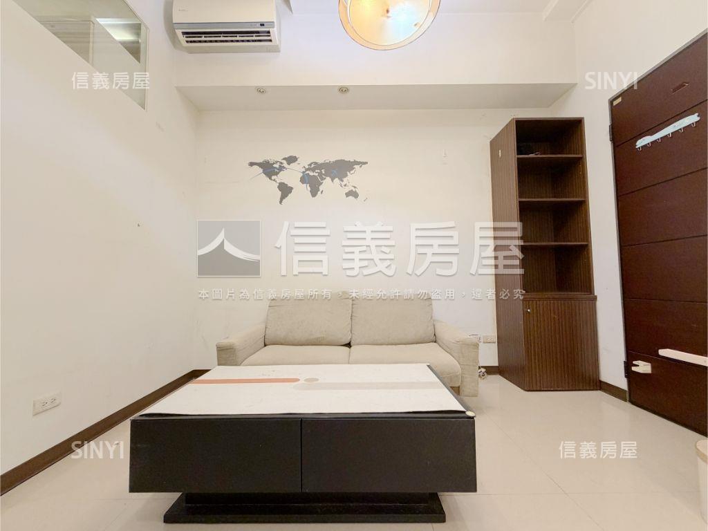 新板特區‧時尚裝潢小豪宅房屋室內格局與周邊環境