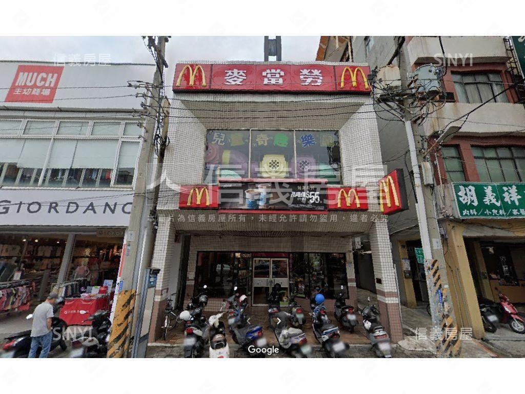 左營舊城熱鬧大路結市金店房屋室內格局與周邊環境