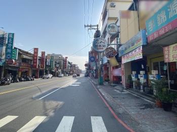 左營舊城熱鬧大路結市金店