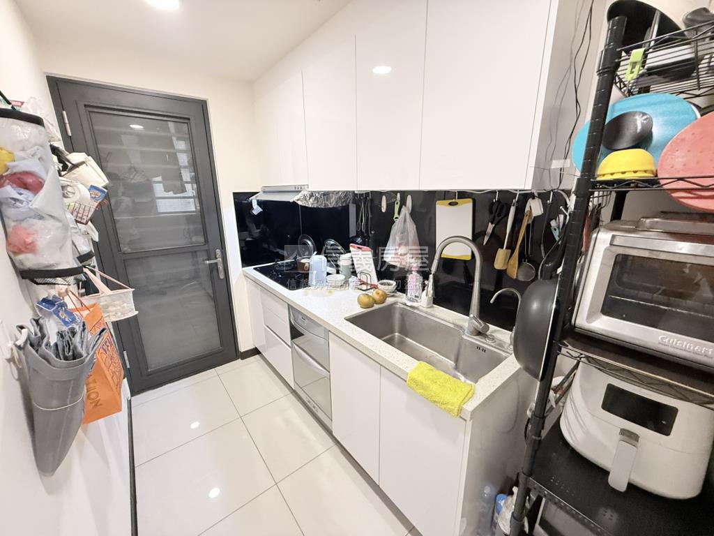 松築讚三房平車房屋室內格局與周邊環境