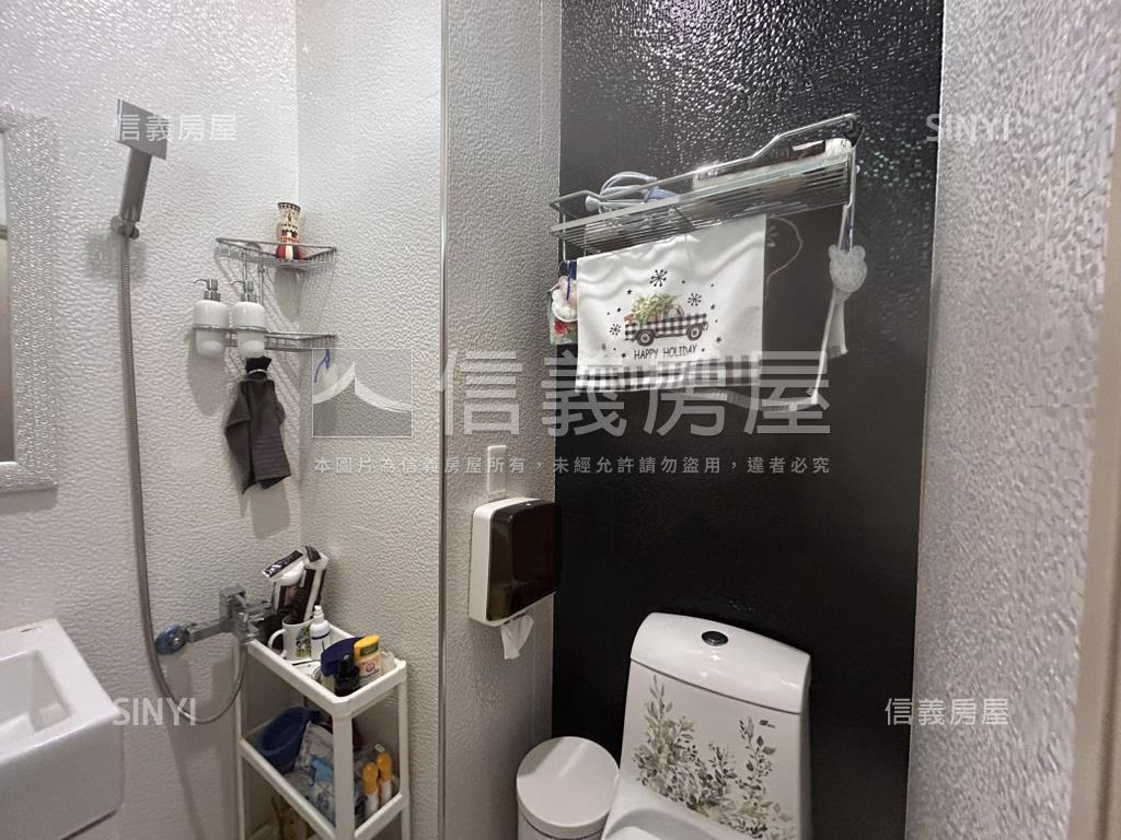 看山看海西子灣庭園一樓房屋室內格局與周邊環境