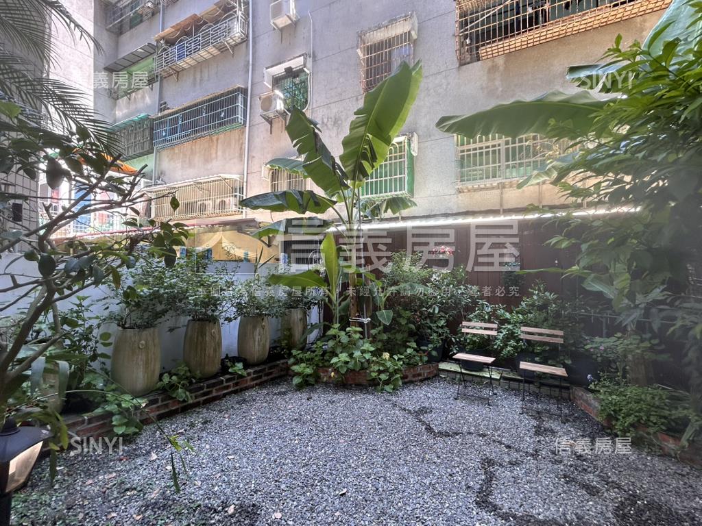 看山看海西子灣庭園一樓房屋室內格局與周邊環境