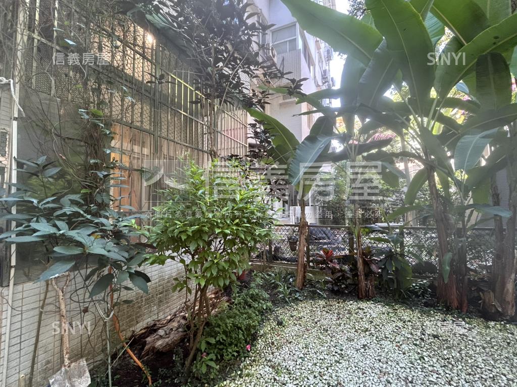 看山看海西子灣庭園一樓房屋室內格局與周邊環境