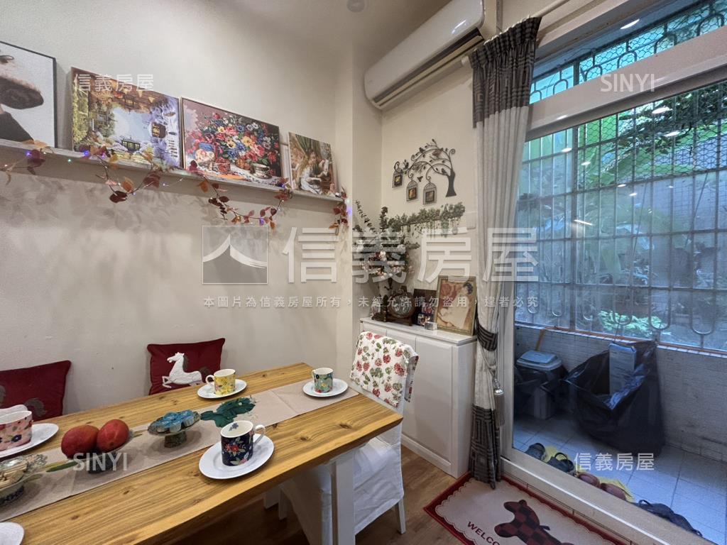 看山看海西子灣庭園一樓房屋室內格局與周邊環境