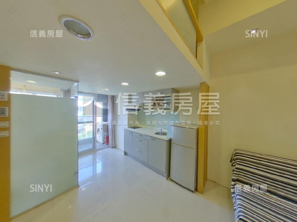 航站戀人後棟樹海房屋室內格局與周邊環境