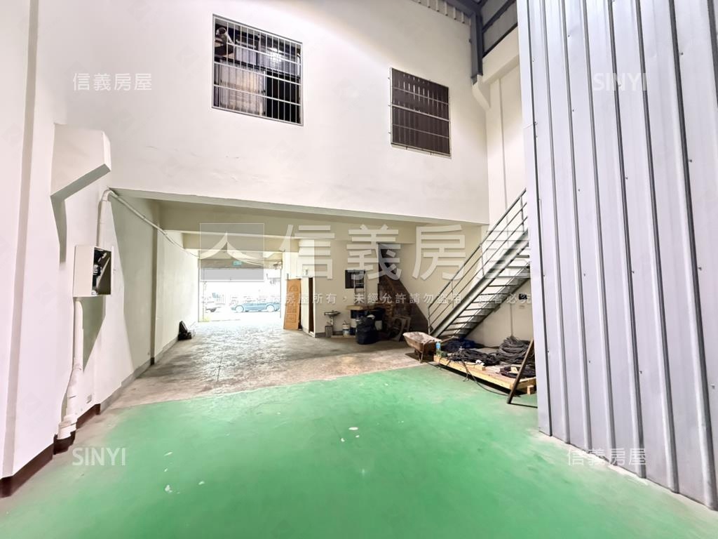 稀有挑高大地坪乙工廠房房屋室內格局與周邊環境