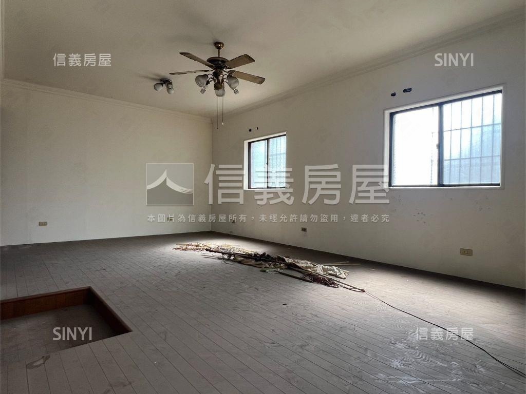 稀有挑高大地坪乙工廠房房屋室內格局與周邊環境