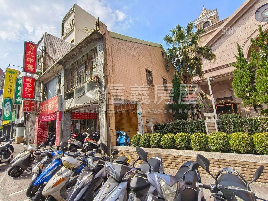 中山路透店地坪８４．１坪房屋室內格局與周邊環境