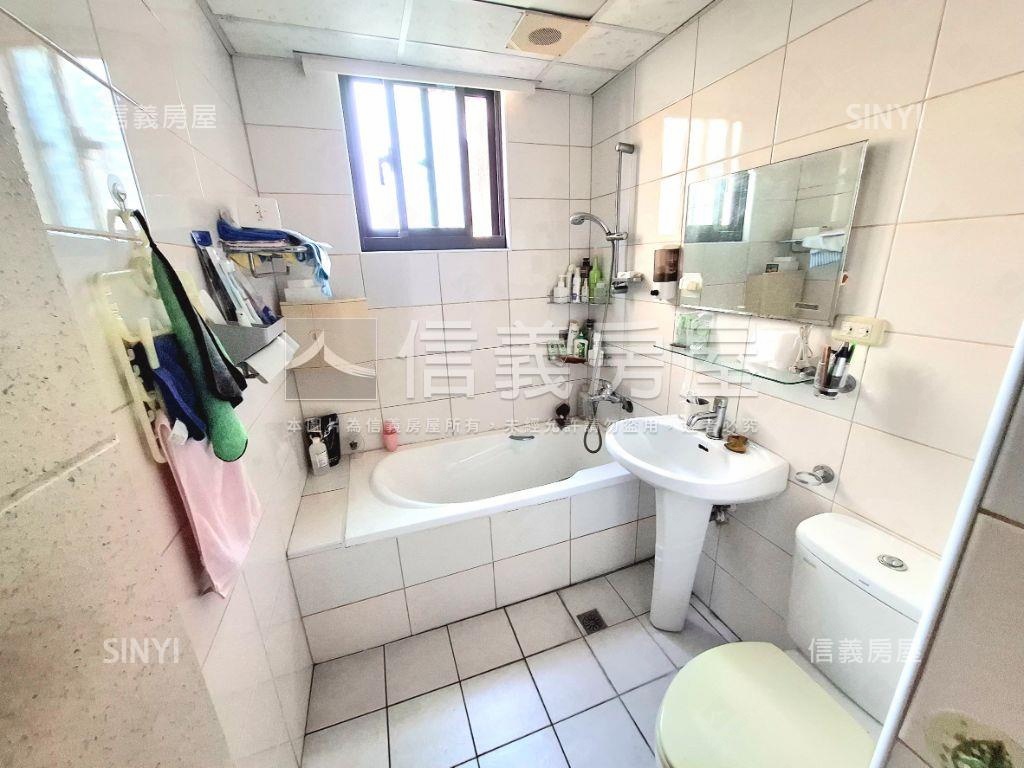 美妝名軒大戶豪邸房屋室內格局與周邊環境