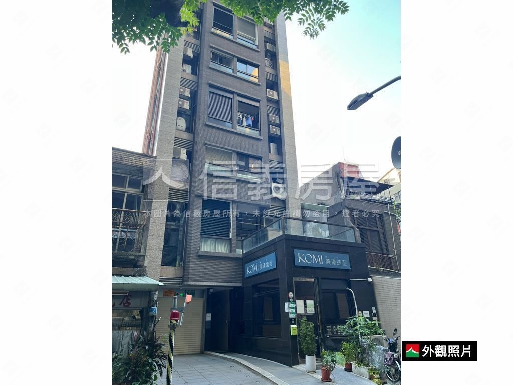 明昌精典稀有露臺兩房房屋室內格局與周邊環境