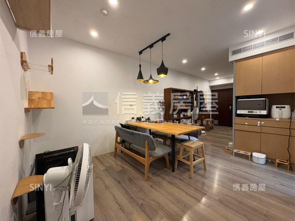 近木柵捷運站清新兩房車位房屋室內格局與周邊環境