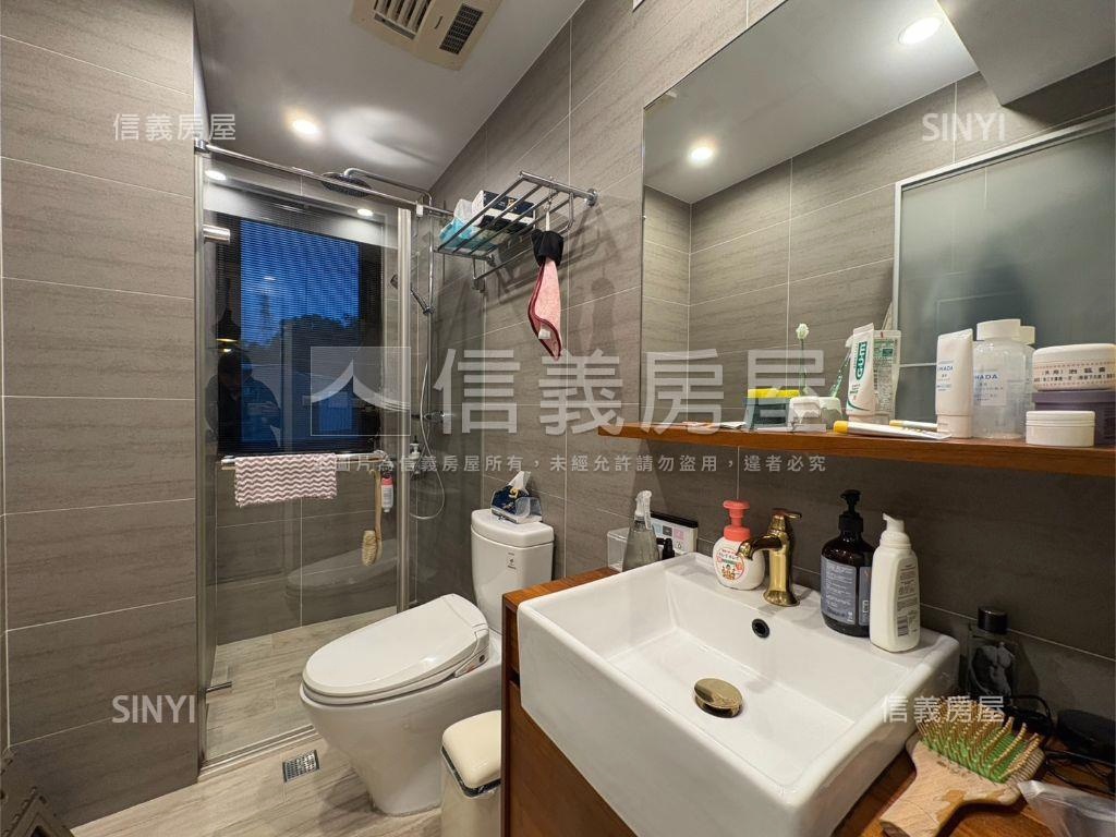 近木柵捷運站清新兩房車位房屋室內格局與周邊環境