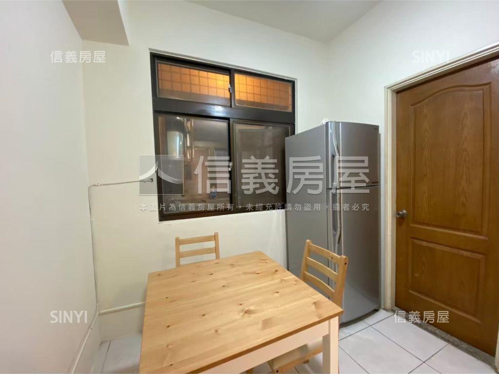 竹東兩房旭家名園房屋室內格局與周邊環境