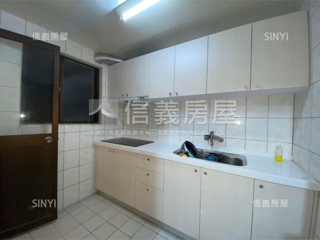 竹東兩房旭家名園房屋室內格局與周邊環境