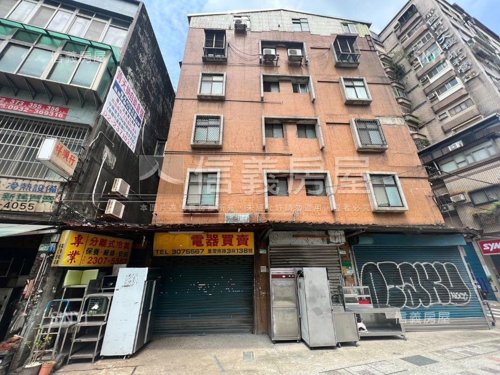 捷運～邊間金店面房屋室內格局與周邊環境