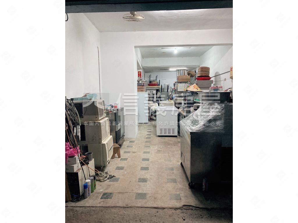 捷運～邊間金店面房屋室內格局與周邊環境
