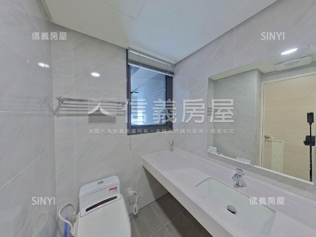 四月泊樂高樓美宅房屋室內格局與周邊環境