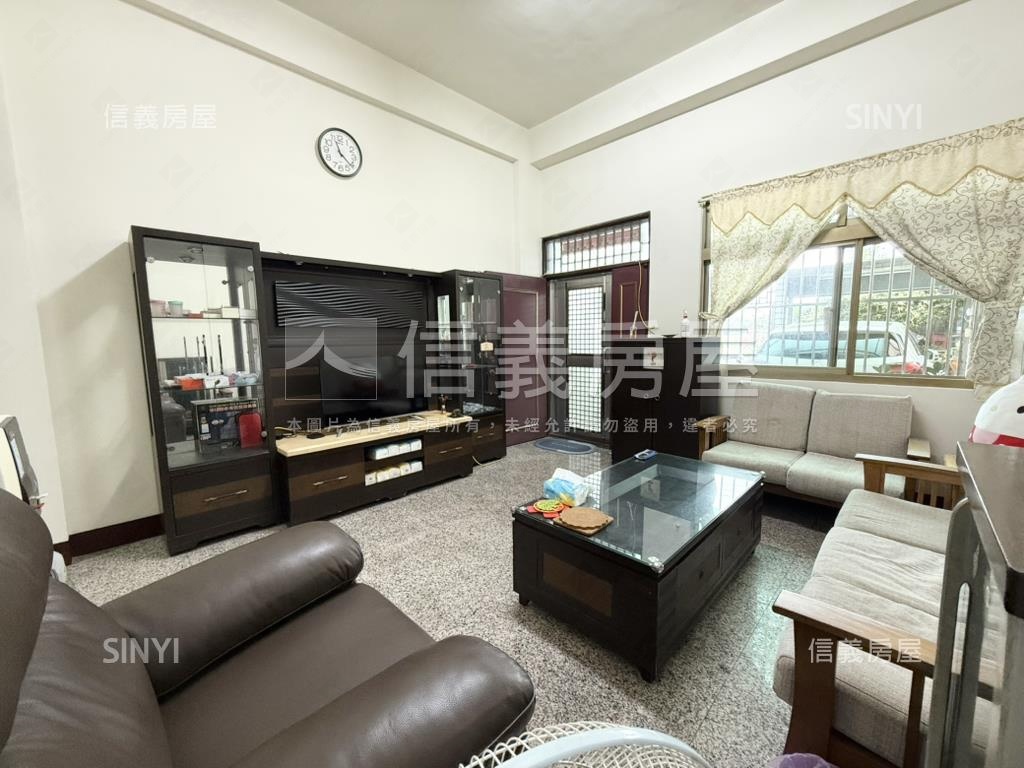 近三和國小別墅房屋室內格局與周邊環境